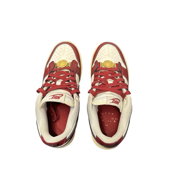 Nike Wmns Dunk Low SE “Sisterhood - Team Red” | Women’s Size 8 - Picture 5 of 7